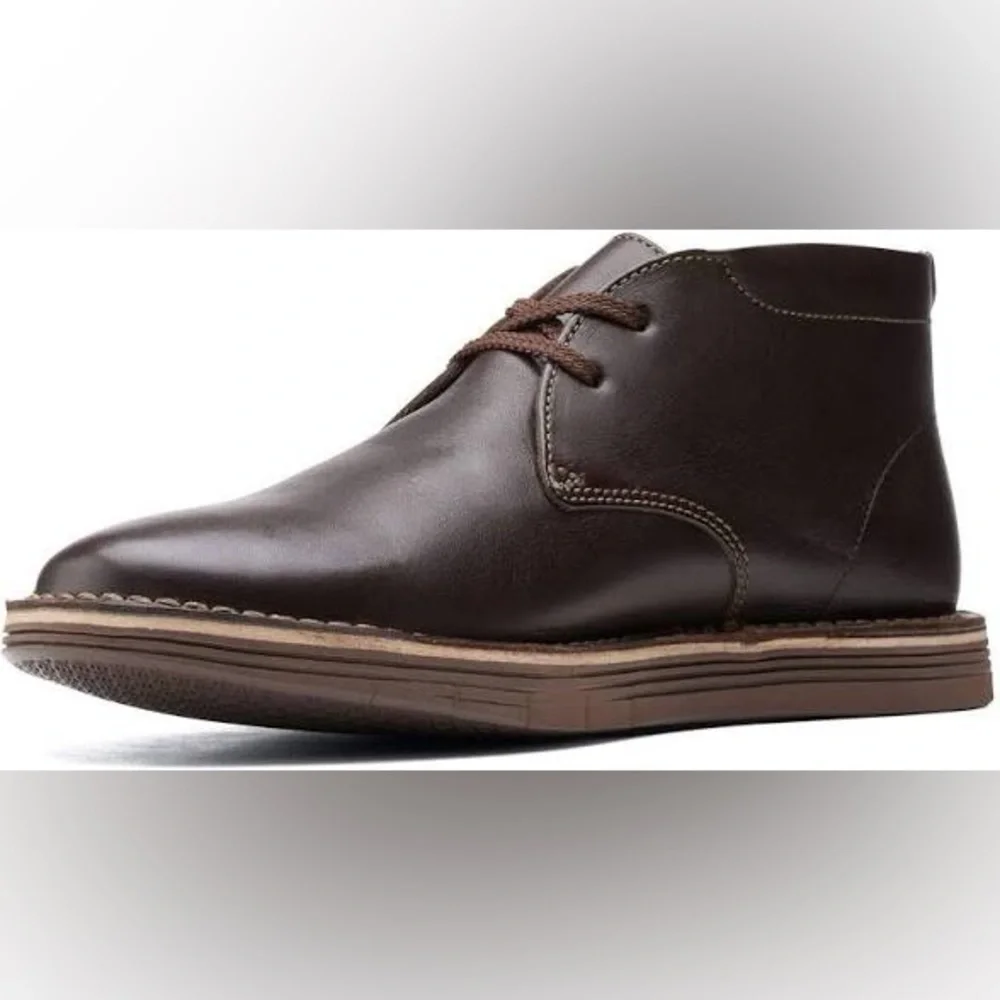NEW!! Clarks Men's Forge Stride Brown Leather Chukka Boots Size 11.5M